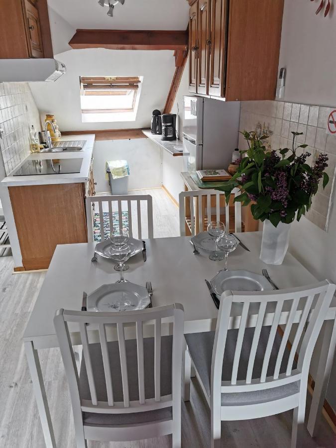 Elegance & Confort - Appart Pres Caves Au Coeur De Reims Ngoại thất bức ảnh